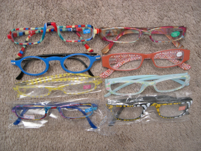 wallpaper Peepers Fun Reading Glasses. It might sound superfluous to same 